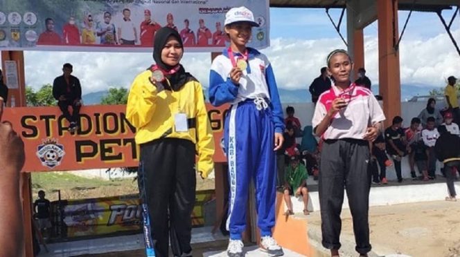 
					Atlet dari cabor atletik asal Banggai Fega Sriulina G meraih medali emas pada nomor 1.500 putri, pada Popda Donggala