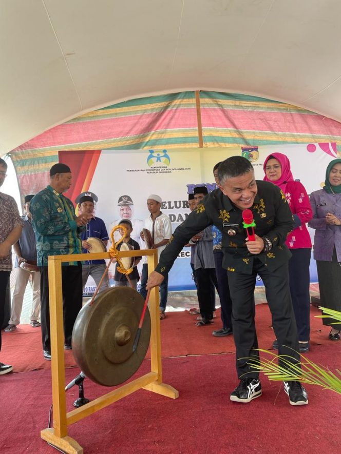 
					Wali Kota Palu, Hadianto Rasyid Resmi Canangkan Kelurahan Ramah Perempuan dan Peduli Anak