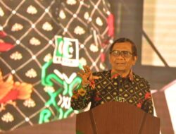 Menkopolhukam Dorong KAHMI Jadi Teladan Politik Berkeadaban