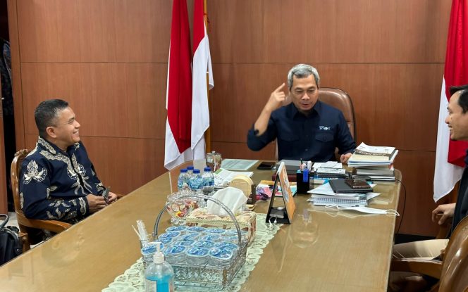 
					Wali Kota Palu, Hadianto Rasyid Lakukan Kunjungan Ke Kementerian Kominfo RI