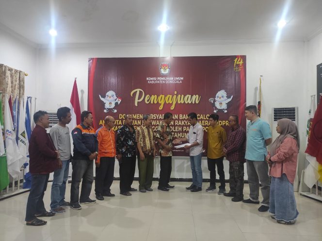 
					KPU Donggala Nyatakan Partai PKN Lolos Pada Tahapan Pengajuan Bacaleg