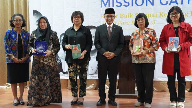 
					Wawali Palu Hadiri Gathering Bible Mission Sekaligus Apresiasi Toleransi Beragama