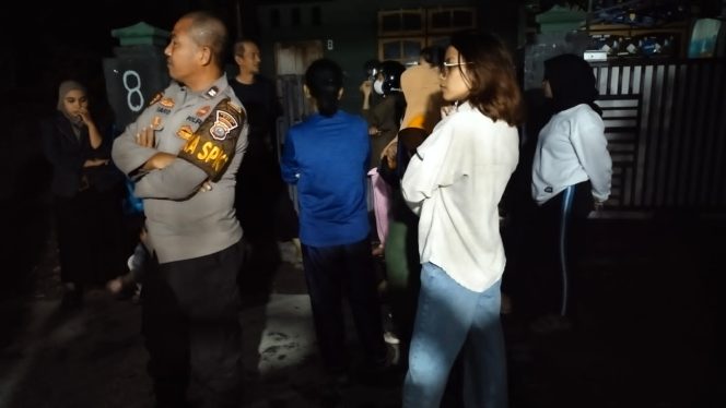 
					Ibu-Ibu Korban Penipuan Arisan Online Mengamuk, Serbu Rumah Pelaku di Palu