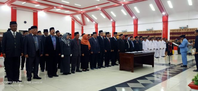 
					Pejabat eselon IIb saat dilantik bupati Donggala, Kasman Lassa. Photo : netiz.id