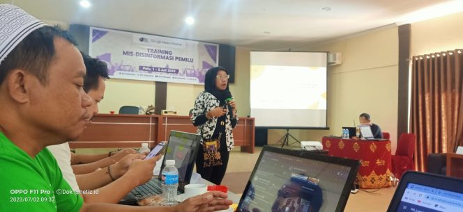 
					peserta pelatihan saat menerima materi. photo : netiz.id