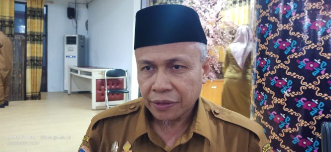 
					Sekretaris Daerah Kabupaten (Sekdakab) Donggala, Rustam Effendi. Photo : netiz.id