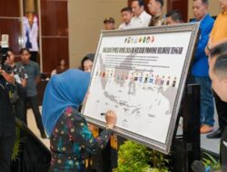 Ketua DPRD Sulteng Teken Deklarasi Pemilu Damai 2024, Fokus pada Visi dan Misi