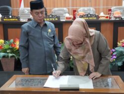 Pemkot dan DPRD Palu Sepakati Perubahan APBD 2023