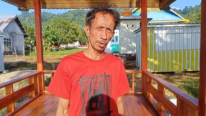 
					Moh Ali, seorang warga Desa Talaga, Kecamatan Dampelas, Kabupaten Donggala,