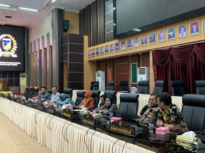 
					PHOTO: Humas Set DPRD Sulteng