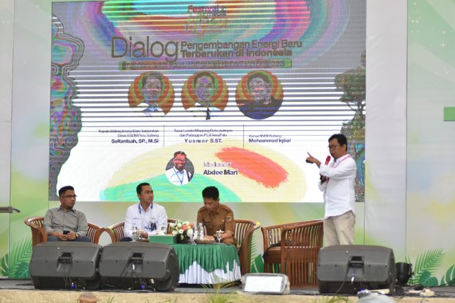 
					Hari kedua Festival Media 2023, Dialog Pengembangan Energi Baru Terbarukan di Indonesia. Photo: Panitia Fesmed 2.