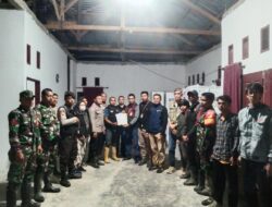 Meski Diguyur Hujan, Penyaluran Logistik Pemilu ke Negeri di Atas Awan Donggala Berjalan Lancar