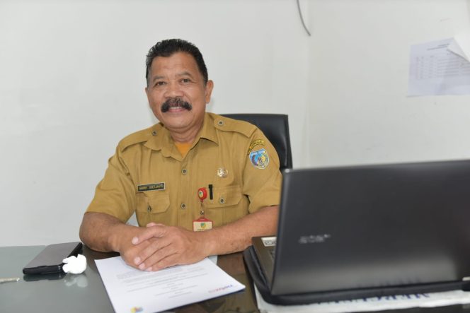 
					Kepala Dinas Peternakan dan Kesehatan Hewan Kabupaten Donggala. Hari Soetjahyo. Photo: netiz.id