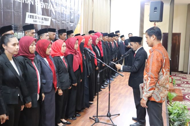 
					Bawaslu Donggala Resmi Lantik 48 Panwascam untuk Pilkada 2024