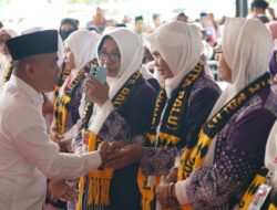 Wali Kota Palu Lepas 62 Calon Jamaah Haji Kloter 10