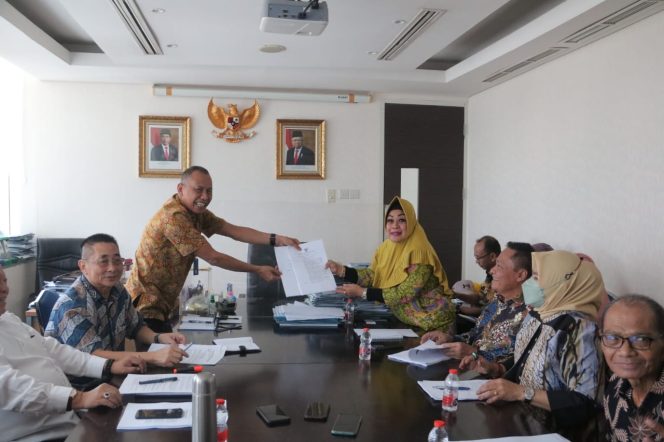 
					kunjungan Pansus I DPRD Sulteng ke Kementerian Dalam Negeri (Kemendagri) pada Kamis (26/07/24),