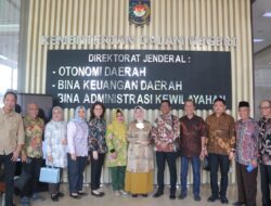 Pansus I DPRD Sulteng Gali Masukan Kemendagri untuk Finalisasi Dua Raperda