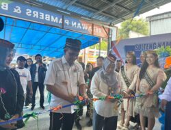 Anwar Hafid dan dr. Reny Lamadjido Resmikan Posko BERANI Pambers di Tentena