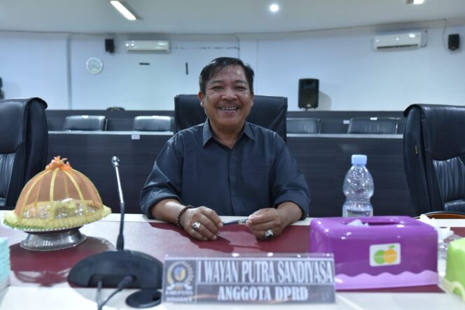 
					Ketua Fraksi PDI Perjuangan di DPRD Kabupaten Donggala, I Wayan Putra Sandiyasa. photo: netiz.id (Akib).