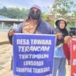 Warga Desa Towara