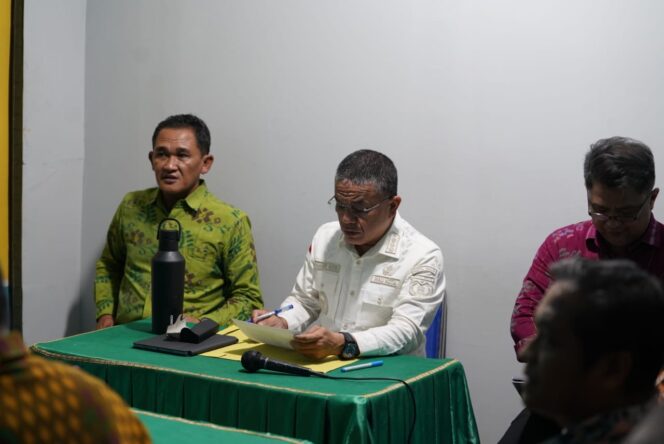 
					Kunjungan kepada Dinas Koperasi, UMKM, dan Tenaga Kerja serta Dinas Sosial Kota Palu oleh Wali Kota Palu Hadianto Rasyid. //FOTO:IST
