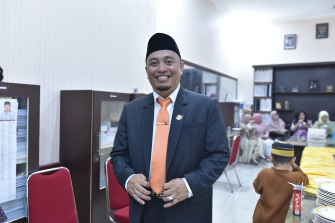 
					Ketua Komisi B DPRD Kota Palu, Rusman Ramli. FOTO: netiz.id (Akib).