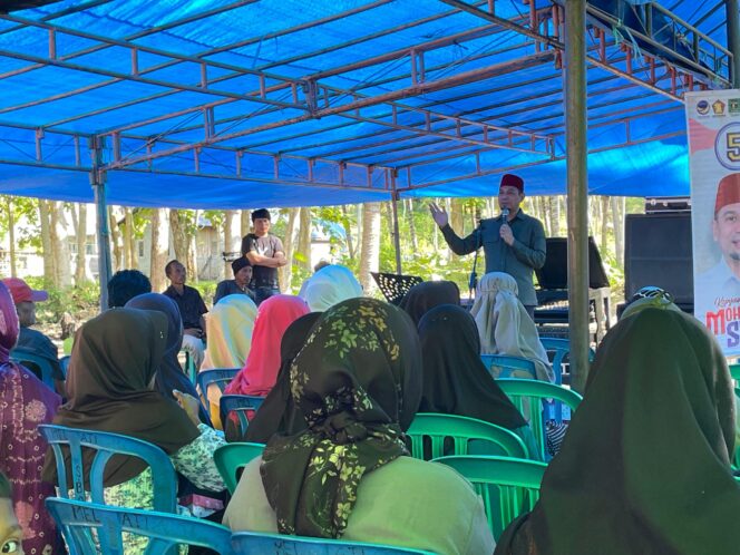 
					Kampanye tatap muka Pasangan nomor urut 5 Yasin-Syafiah di dusun Wandu desa Salubomba. //FOTO: Ginda