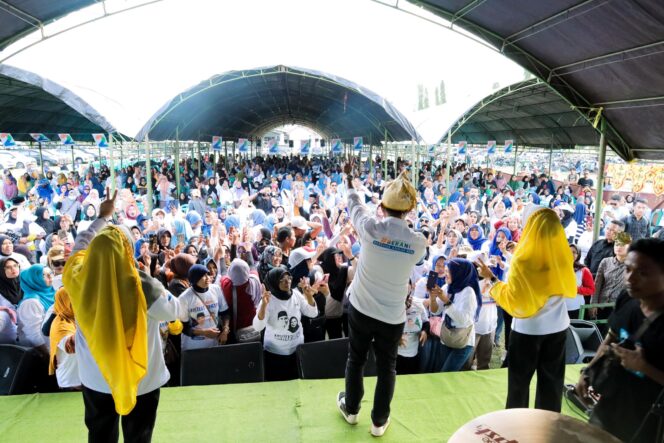 
					pasangan calon Gubernur dan Wakil Gubernur Sulawesi Tengah nomor urut 2, Anwar Hafid dan dr. Reny Lamadjido,  FOTO: TIM