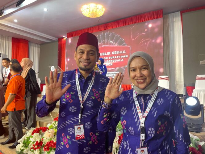 
					 Calon Bupati dan Wakil Bupati Donggala nomor urut 5, Moh Yasin dan Syafiah Basir, FOTO: Ginda