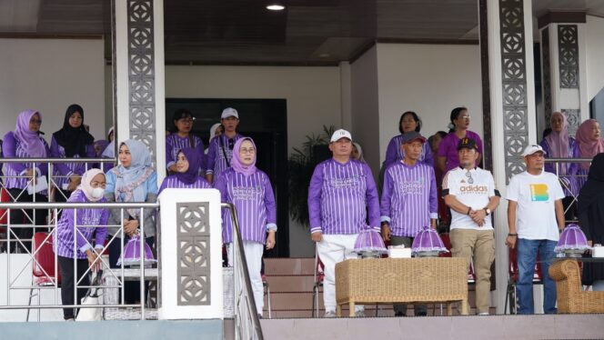 
					Saat Penjabat Sementara (Pjs) Wali Kota Palu, Muchsin Husain Pakaya, menghadiri peringatan Hari Kesehatan Nasional (HKN) ke-60 yang berlangsung pada Minggu (17/11/24) di halaman Kantor Wali Kota Palu. FOTO: JUFRI