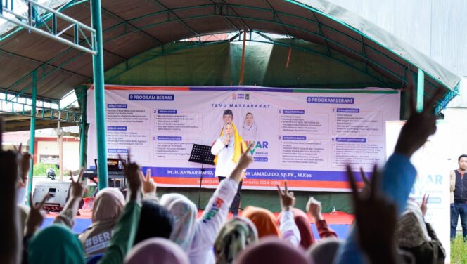 
					calon Gubernur dan Wakil Gubernur Sulawesi Tengah (Sulteng) nomor urut 2, Anwar Hafid dan dr. Reny Lamadjido, FOTO: TIM