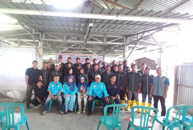 
					Saat Peternak asal Sirenja mengikuti Kegiatan Sekolah Lapang. FOTO: ist