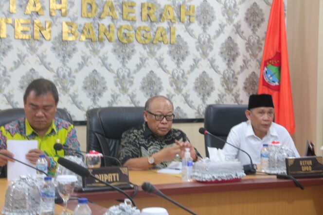 
					DPRD Sulteng saar korkom di Kabupaten Banggai. FOTO: Humas DPRD Sulteng