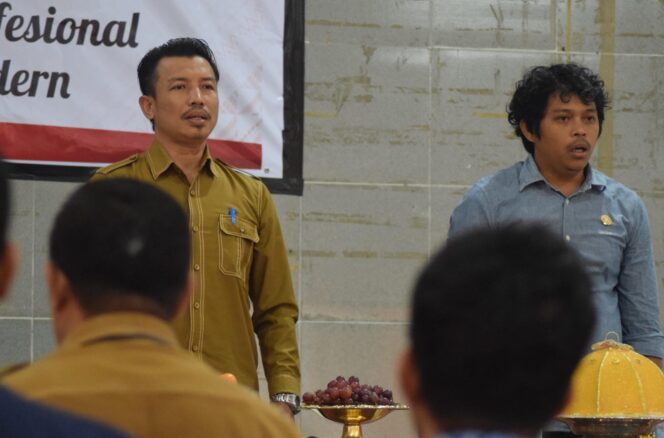 
					Pembukaan temu karya karang taruna oleh Kadis Sosial, Susik di Asrama Haji Transit Palu. //FOTO:Imron
