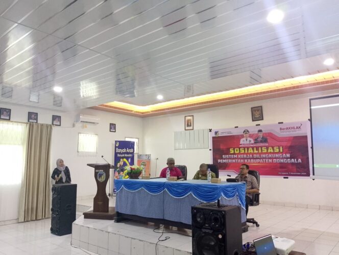 
					Sekretaris Daerah Kabupaten Donggala, Dr. H. Rustam Efendi, FOTO: TIM