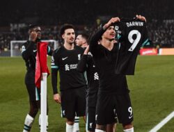 Darwin Nunez Cetak Brace, Liverpool Taklukkan Brentford