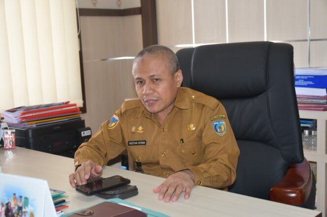 
					Sekretaris Daerah (Sekda) Kabupaten Donggala, Rustam Effendi. FOTO: ancil