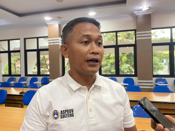 
					Koordinator Penugasan Wasit Asprov PSSI Sulteng, Reza Lumu. FOTO: netiz,id (Akib)