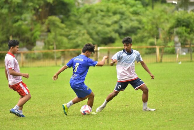 
					Saat sesi latihan pemain Persido Donggala. FOTO: istimewa