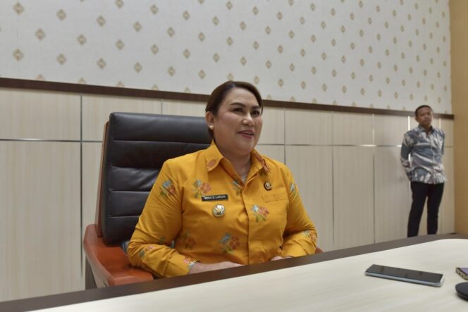
					Bupati Donggala, Vera Elena Laruni. FOTO: netiz.id