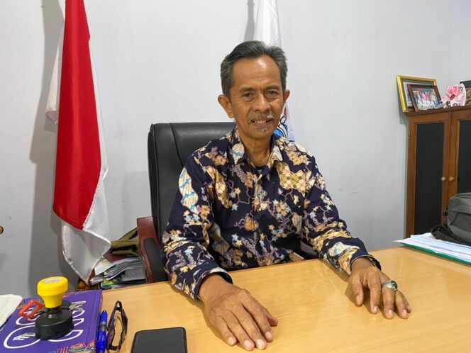 
					Kepala SMK Negeri 3 Palu, Hamka, S.Pd.. FOTO: netiz.id 