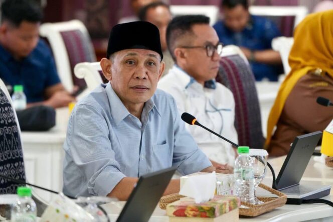 
					Wakil Ketua I DPRD Provinsi Sulawesi Tengah, Aristan, bersama Wakil Ketua II, Syarifuddin Hafid, melakukan kunjungan kerja ke Kementerian Sosial RI di Jakarta. FOTO: istimewa