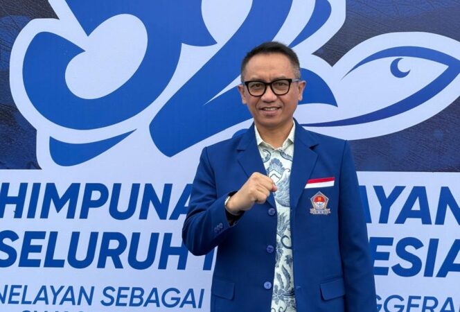 
					Wakil Ketua DPRD Provinsi Sulawesi Tengah, Syarifudin Hafid, saat menghadiri Peringatan Hari Ulang Tahun ke-52 Himpunan Nelayan Seluruh Indonesia (HNSI) di TPI Muara Angke, Jakarta Utara, Senin (26/05/25). FOTO: istimewa