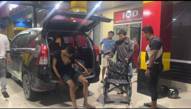 
					Saat pelaku curanmor menjalani perawatan d RSUD. FOTO: istimewa