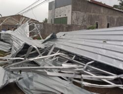 Puting Beliung Terjang Dua Desa di Tolitoli, Sejumlah Rumah Rusak dan Dua Warga Luka
