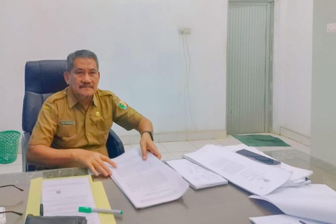 
					Kepala Dinas Pemberdayaan Masyarakat dan Desa (PMD) Morowali Utara, Drs. Andi Parenrengi. FOTO: istimewa