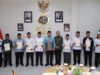 Menteri ATR/BPN Serahkan 11 Sertipikat Tanah Wakaf ke PCNU Kalsel, Dorong Legalisasi Aset Keagamaan