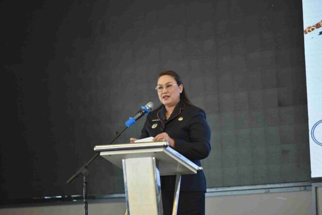 
					Bupati Donggala, Vera Elena Laruni. FOTO: netiz.id (akib)