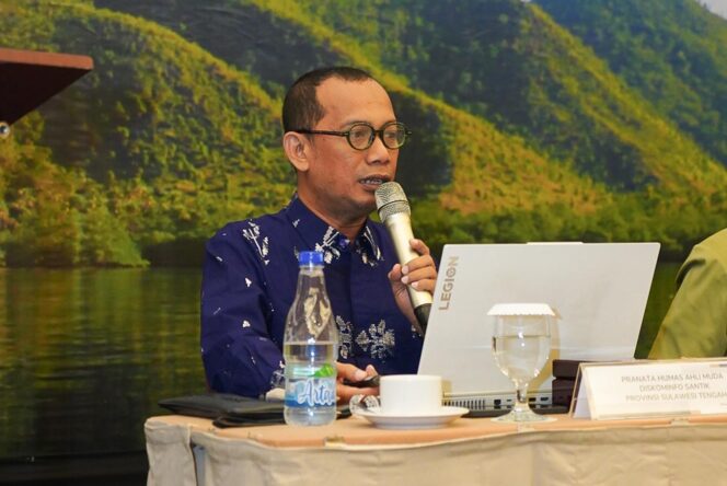 
					Intje Yusuf mewakili Kominfosantik Sulteng sebagai narasumber pada Rapat Koordinasi Penguatan Kapasitas dan Peran PPID yang digelar Kemenko Polkam RI, Kamis (02/10/25). FOTO: istimewa