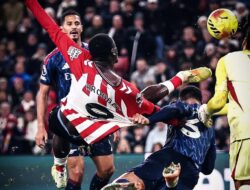 Gol Telat Brobbey Buyarkan Kemenangan Arsenal di Markas Sunderland